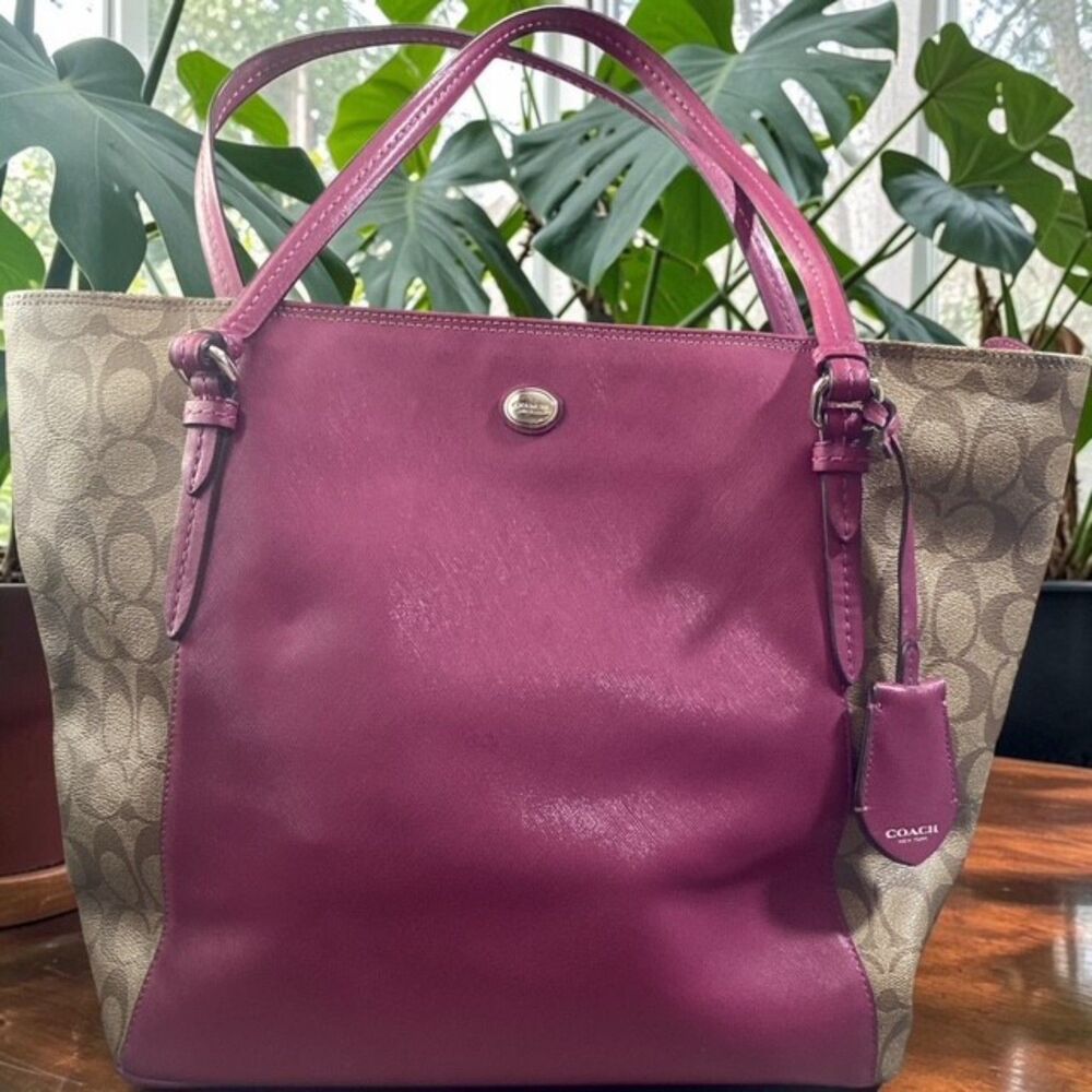 🔥 COACH Peyton Saffiano • Khaki Signature Canvas & Passion Berry Magenta! EUC